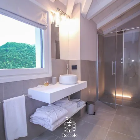 Roccolo Valsesia Гостевой дом Варалло